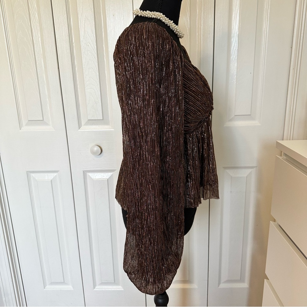 Francesca's Collections Brown Metallic Twist-Peplum Blouse Size S - Picture 3 of 13